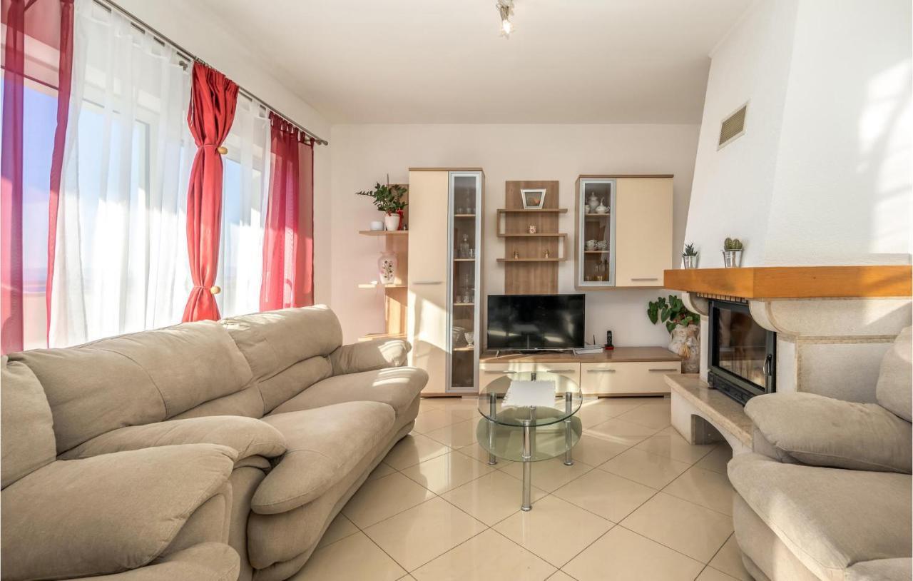 Nice Apartment In Crikvenica With House Sea View Extérieur photo