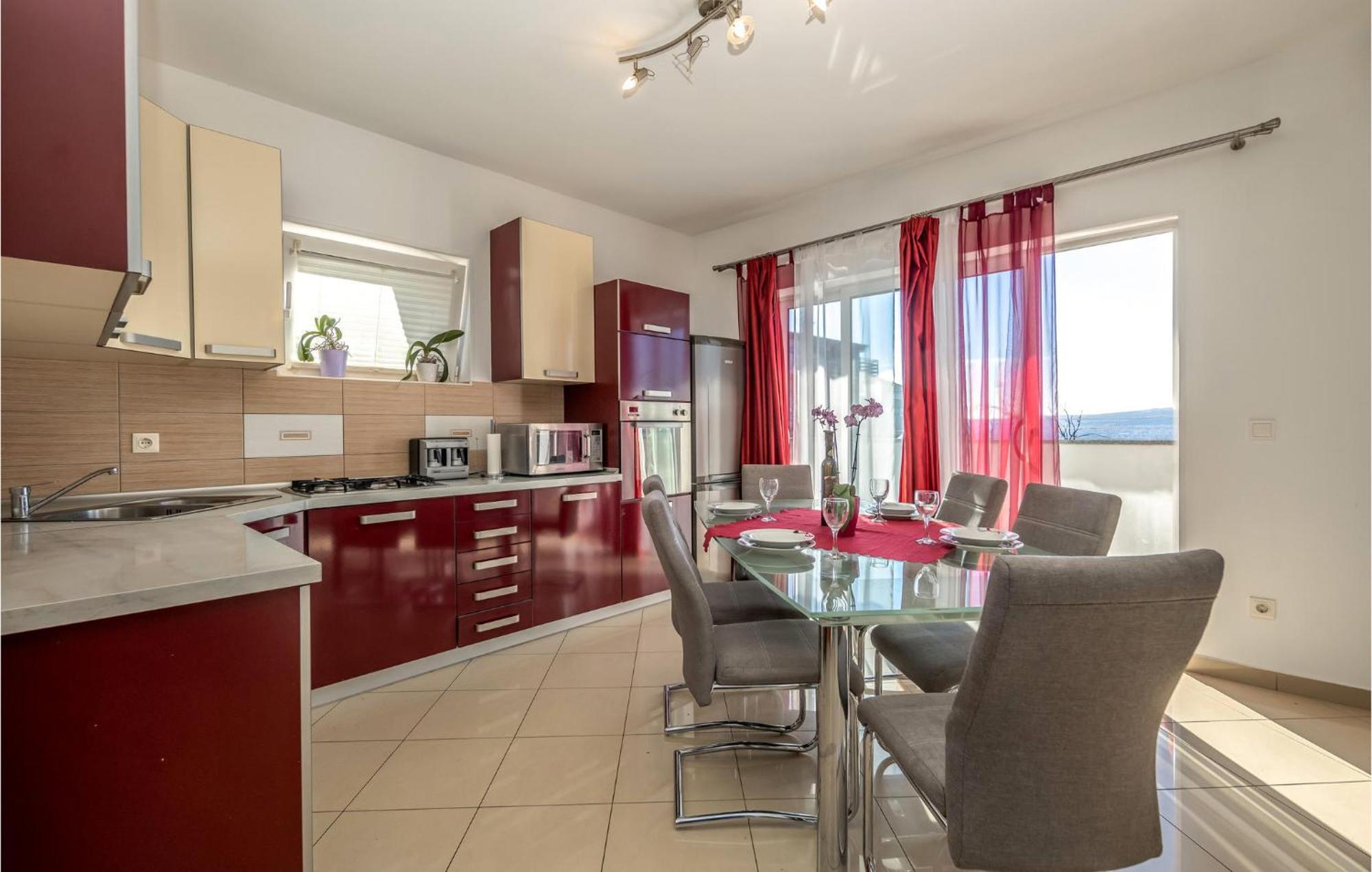 Nice Apartment In Crikvenica With House Sea View Extérieur photo