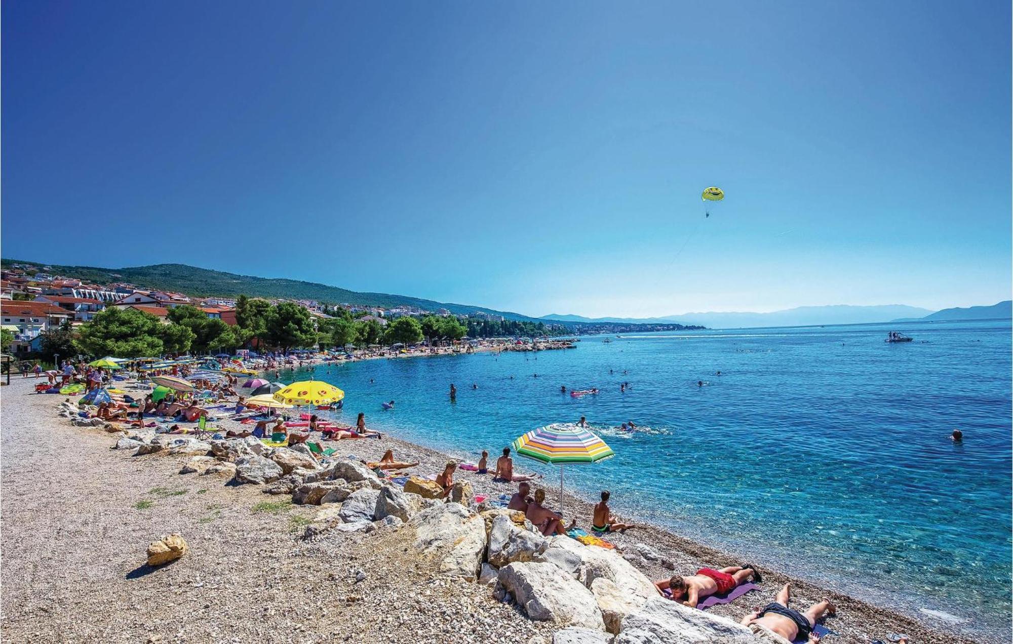 Nice Apartment In Crikvenica With House Sea View Extérieur photo